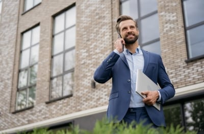 Best Phone Service for Real Estate Agencies